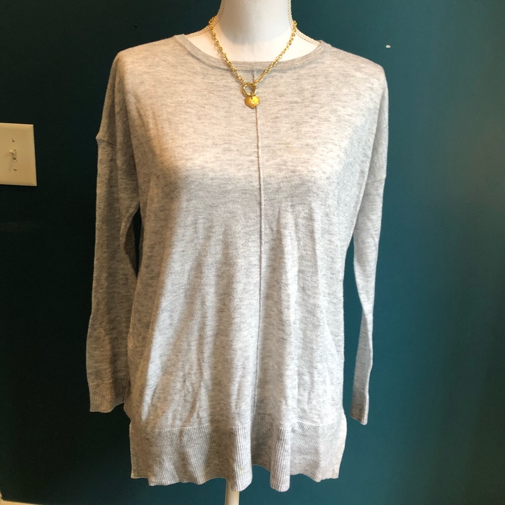 Topshop grey lightweight sweater in size 4